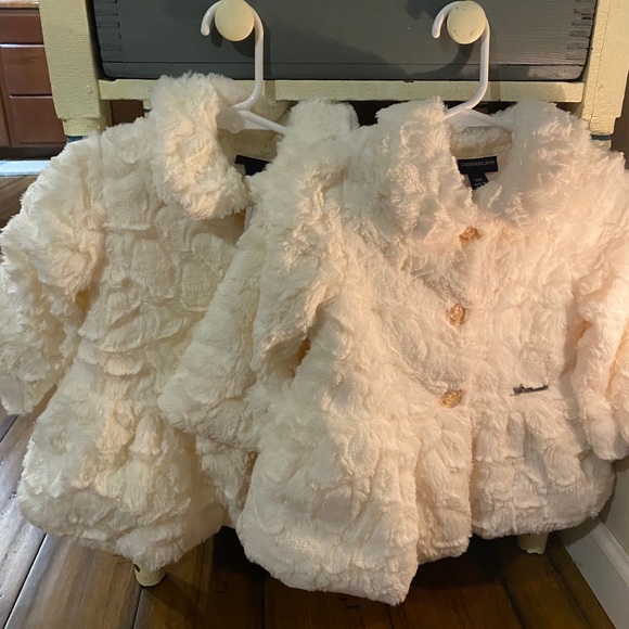 (2) CALVIN KLEIN Plush ivory swing coats - Picture 1 of 7